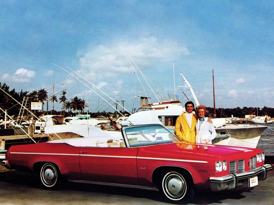  Oldsmobile Delta 88 Royale Convertible 1975 года  (фото 6 из 6)